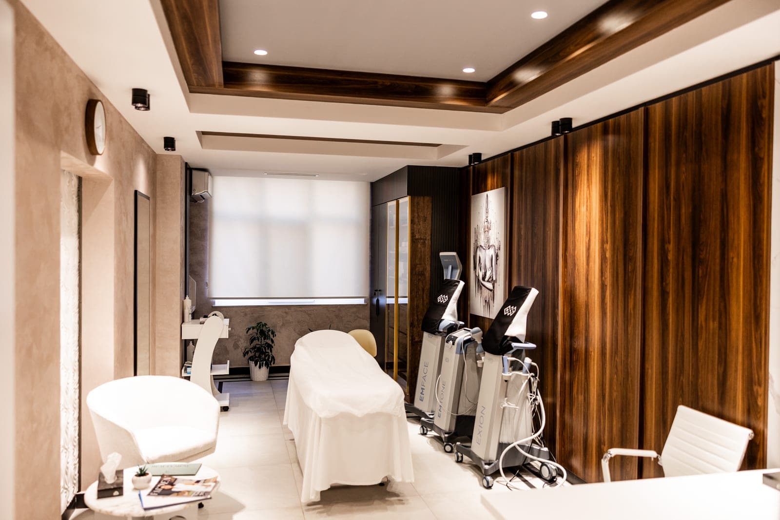 Farden Clinic interior — photo 12